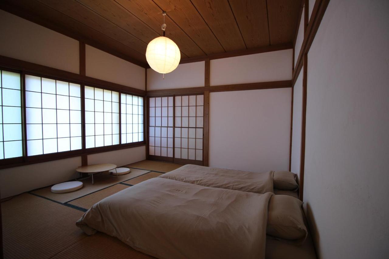 晴家 Guest House Fujikawaguchiko Exteriör bild